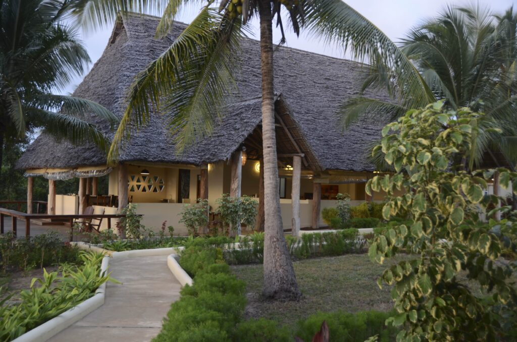 3. restaurant outside sunset